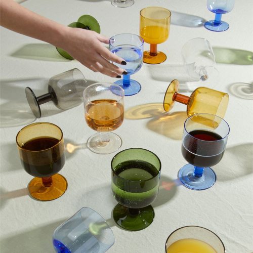 simple-seeded-glassware-dining-_10_46960245-181c-4617-83ed-d4c541e16bfc
